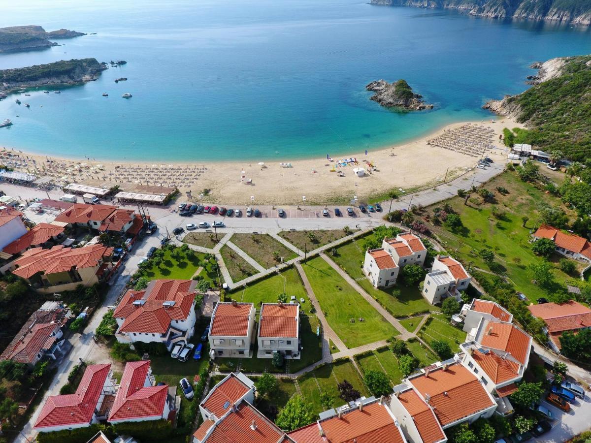 Seathon Seafront Beach Villa In Kalamitsi Exteriér fotografie